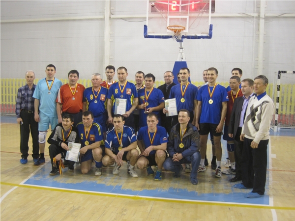 Розыгрыш Кубка города Канаш по волейболу среди мужских команд