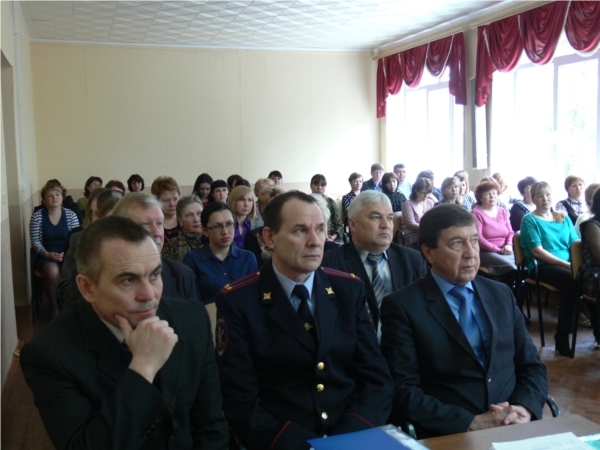 Жители Ядринского района активно обсудили темы Единого информационного дня
