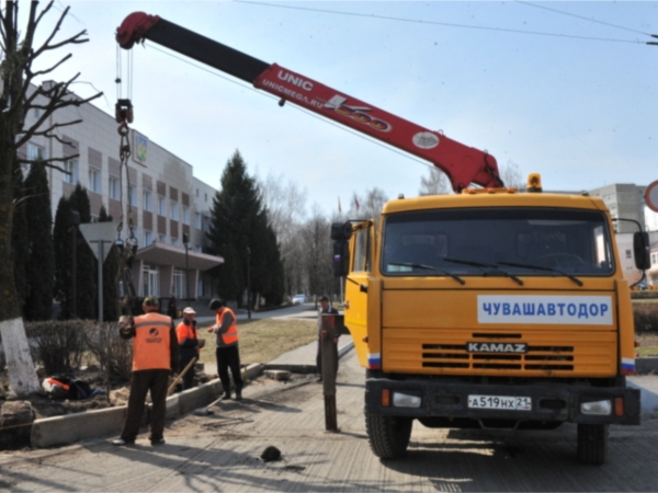 Чувашавтодор выполняет работы по реконструкции проезжей части улицы Винокурова в Новочебоксарске