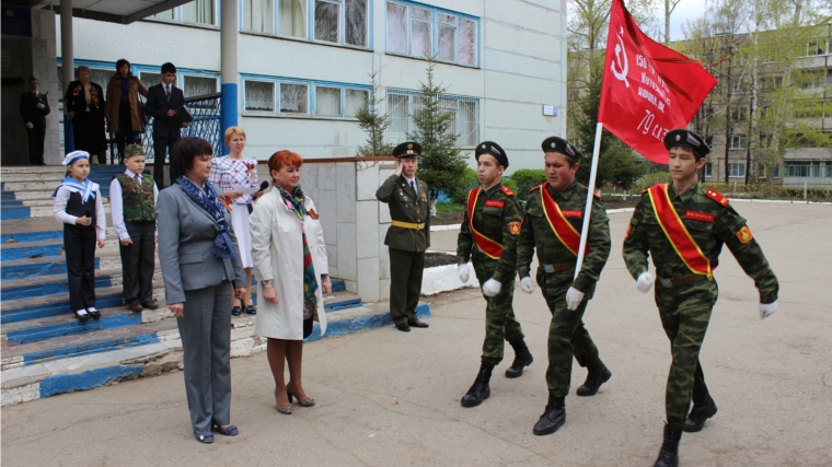 Копия Знамени Победы будет продолжать нести свою воспитательную миссию, наполняя гордостью за беспримерный подвиг народа в Великой Отечественной войне