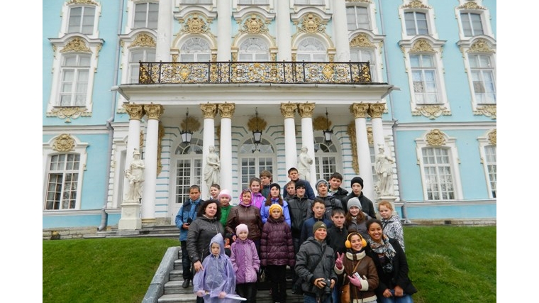 Год культуры ядринским гимназистам запомнится поездкой в Санкт-Петербург
