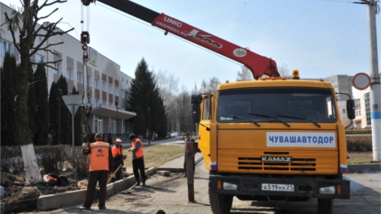 Продолжаются работы по реконструкции улицы Винокурова
