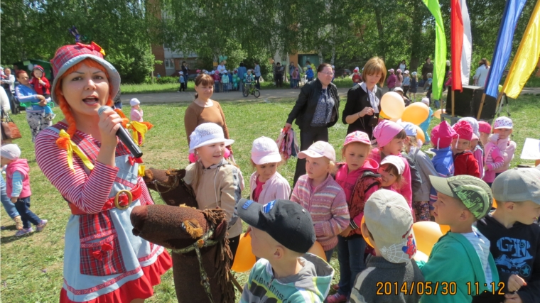 Более 500 юных жителей Ленинского района г.Чебоксары побывали на веселом Празднике Детства