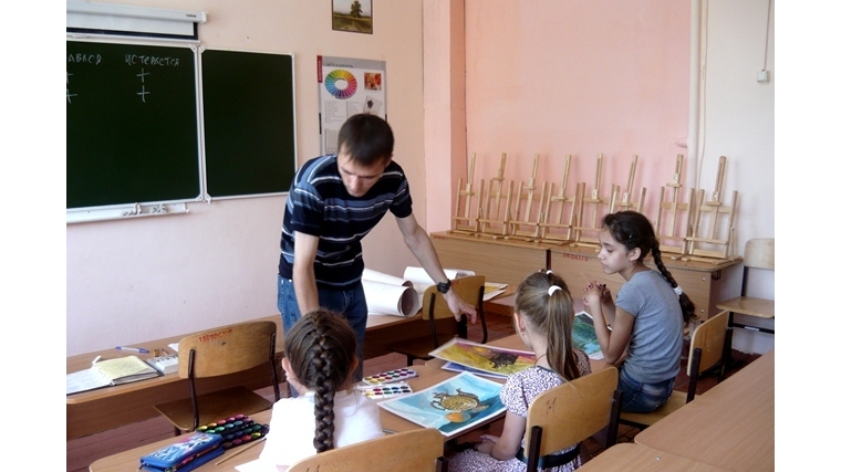 Отряд «РУСИЧИ» принял участие в праздничном открытии городских пришкольных лагерей