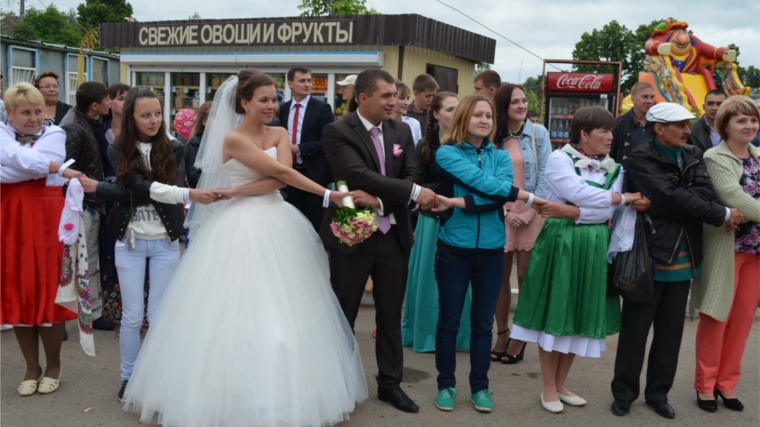 Мариинско-Посадский район: в день Акатуя 12 пар зарегистрировали свой брак