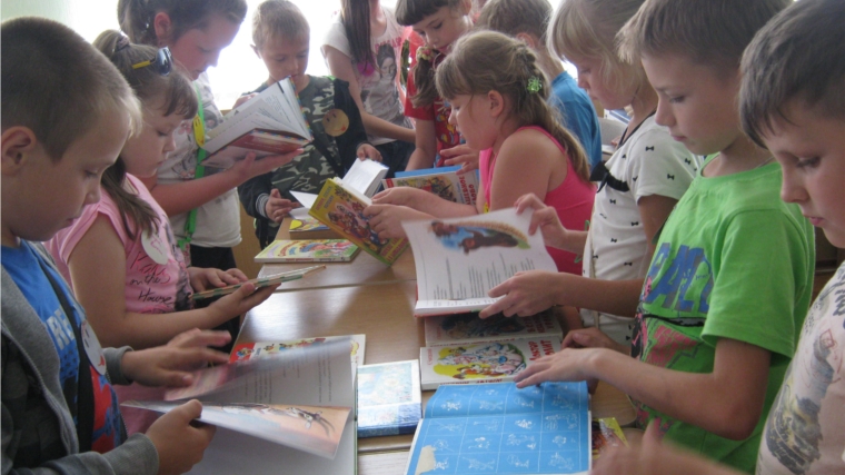 _Программу летнего чтения детей реализуют в период школьных каникул библиотеки в Алатыре