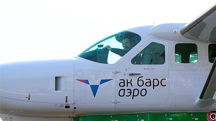 Пассажирские авиаперевозки в Самару и Уфу продлены до 31 июля 2014 года