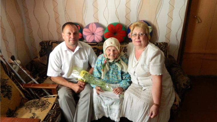 90-летний юбилей отметила жительница села Малые Кибечи Григорьева Ольга Ивановна