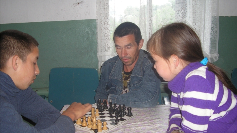 Шахматный турнир в Токташевском сельском клубе
