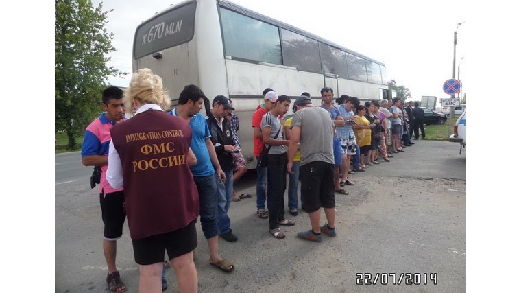 В Цивильском районе вновь задержан автобус, перевозивший нарушителей миграционного законодательства