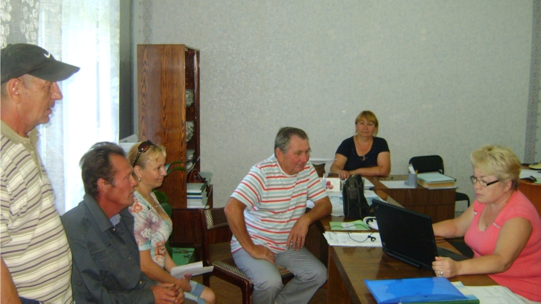 Состоялась выездная консультация специалистов центра занятости для жителей села Янгильдино
