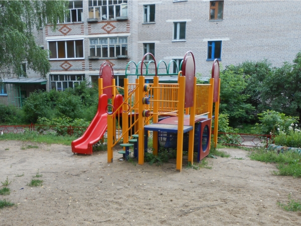 Еще 17 новых детских площадок установлено во дворах города Чебоксары