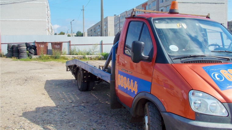 В Козловке проведён осмотр стоянки на предмет ее соответствия требованиям