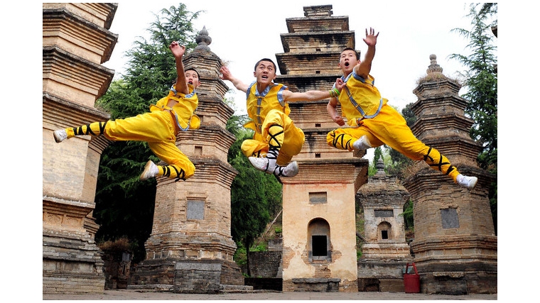 Ко Дню города Чебоксары - показательные выступления монахов Шаолиня (Китай)