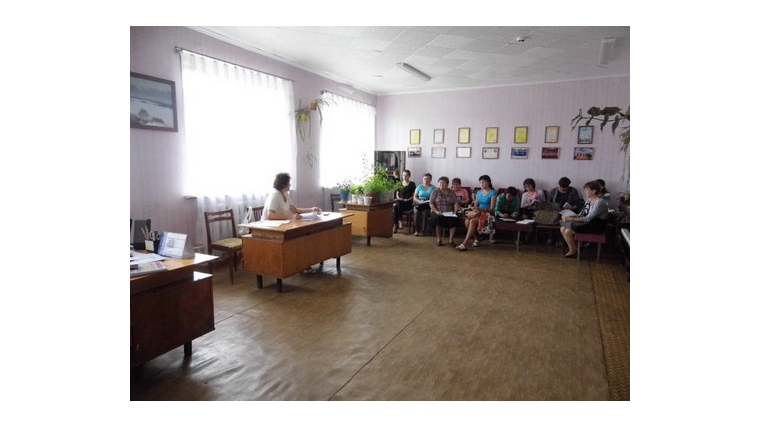Директора информационно-культурных центров Янтиковского района обсудили важные вопросы по улучшению культурного обслуживания населения