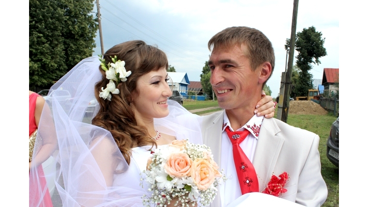 О регистрации летних браков в Ядринском районе