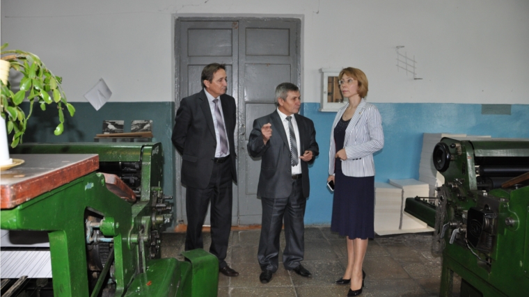 Министр Валентина Андреева посетила с рабочим визитом Козловский и Мариинско-Посадский районы