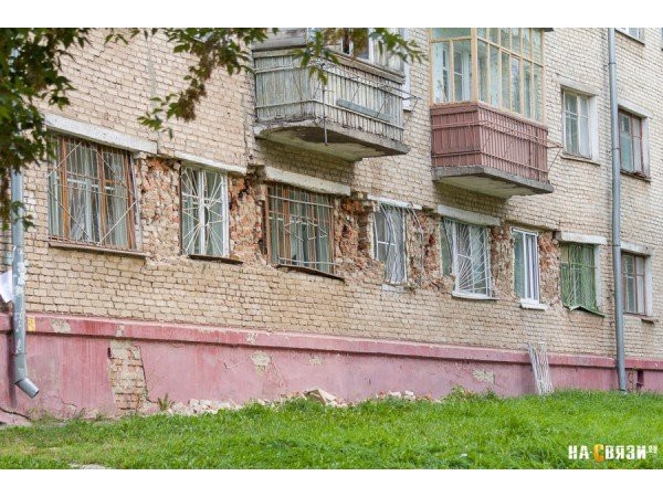 Первый подъезд обвалившегося в Чебоксарах дома решили снести ("Мой город Чебоксары")