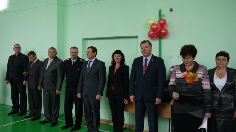 В Советской школе Ядринского района сегодня состоялось открытие обновленного спортивного зала