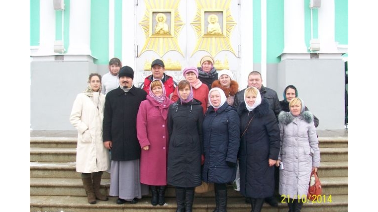 Члены совета женщин Красночетайского района посетили дивеевские святые места