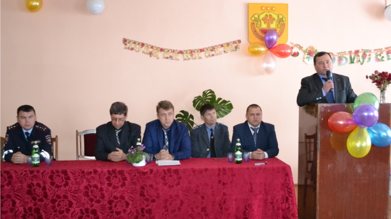 В преддверии профессионального праздника поздравления принимал коллектив Канашского ПАТП