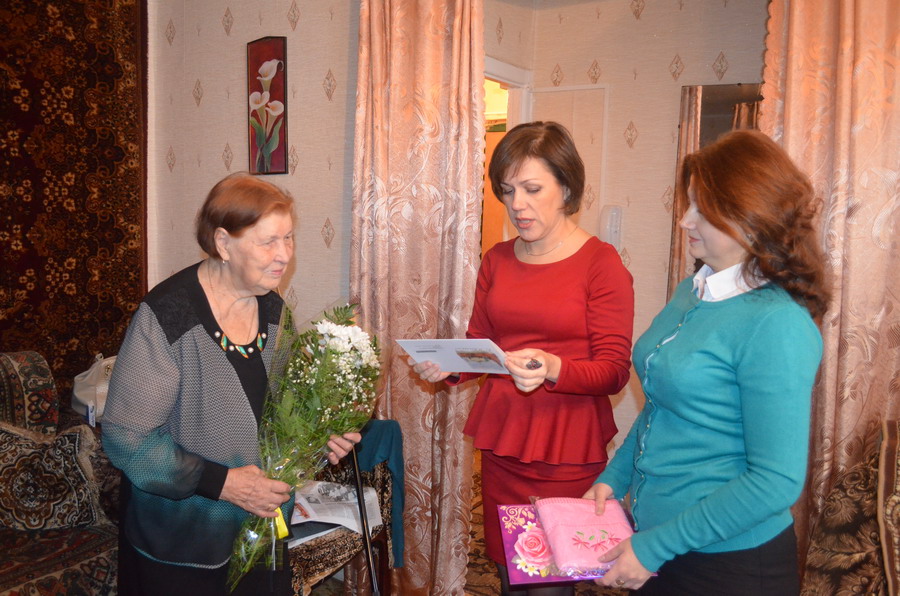 24 октября 90-летний юбилей отмечает участница Великой Отечественной войны Анна Аристарховна Самойлова