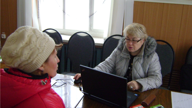 Выездная консультация специалистов центра занятости населения Козловского района в Карамышевском сельском поселении