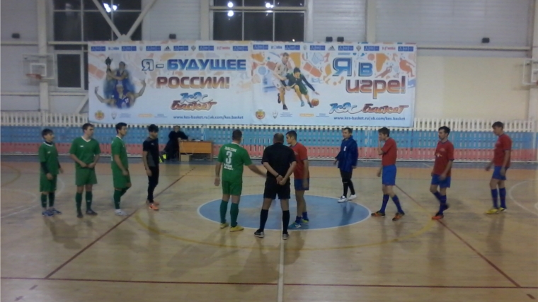 МФК «Аида» (Канаш) стартовала с победы в очередном сезоне Коммерческой лиги Чувашской Республики по мини-футболу