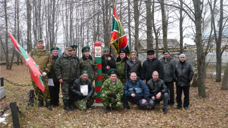 Накануне Дня народного единства в Шумерлинском районе открыт еще один памятный пограничный столб