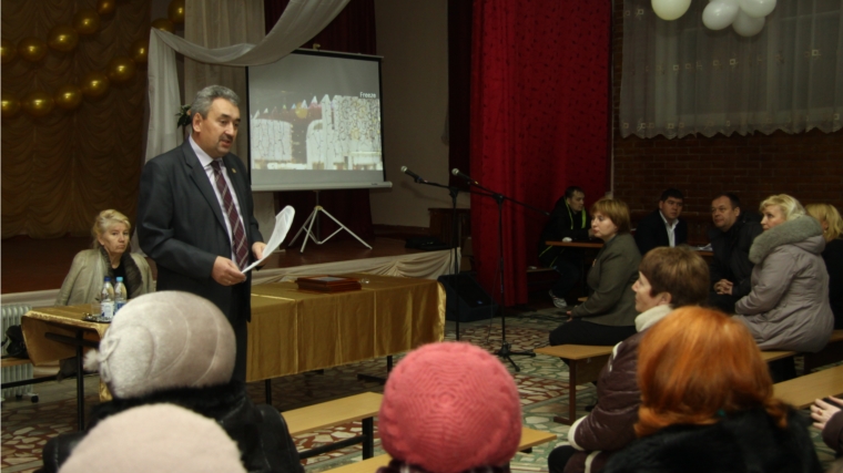 Леонид Черкесов провел День депутата на Южном поселке