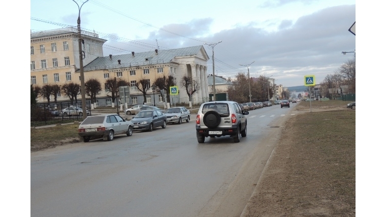 Общегородской субботник: в Чебоксарах устранены последствия ледяного дождя