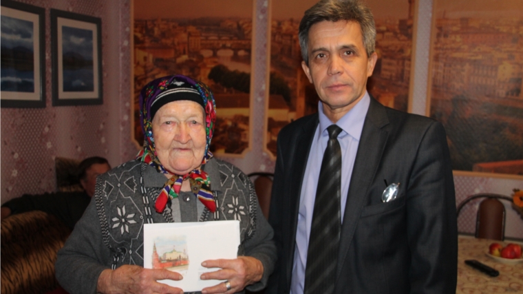 За плечами – целая жизнь: еще одна долгожительница Шумерлинского района отметила 90-летний юбилей