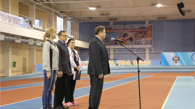 Состоялась традиционная легкоатлетическая эстафета, посвященная Дню рождения города Новочебоксарска