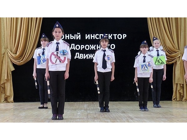 Десант агитбригад