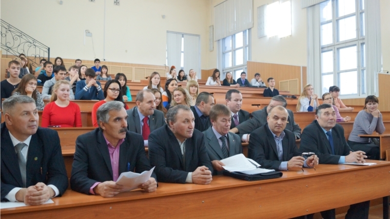 Аграрии Канашского района встеритились со студентами сельхозакадемии