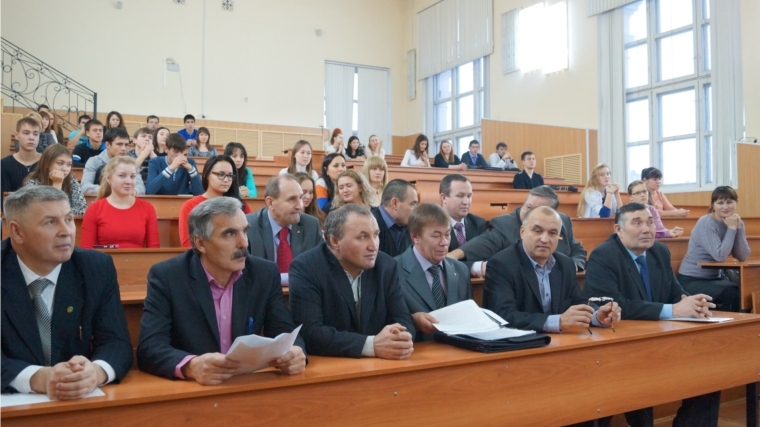 Аграрии Канашского района встеритились со студентами сельхозакадемии