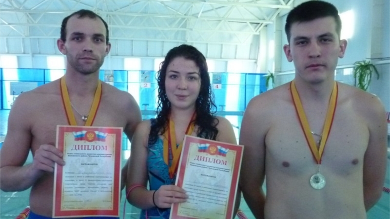В день спорта и здоровья в Канашском районе состоялись соревнования по плаванию среди команд советов молодежи сельских поселений