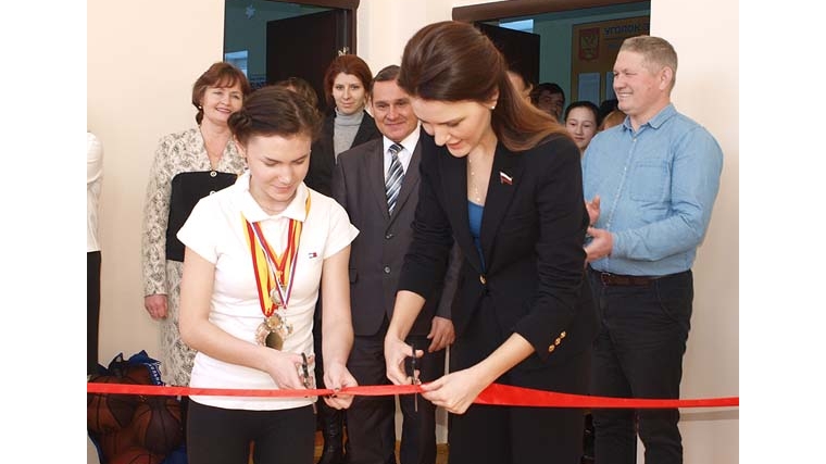 В Таутовской школе Аликовского района открылся обновленный спортивный зал