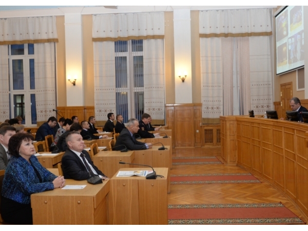 Подготовка к Новому году - главная тема еженедельной планерки ("НТА-Приволжье")