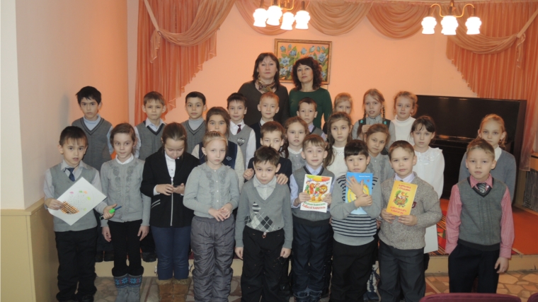 Поэт Светлана Гордеева открыла серию встреч с юными читателями «Хочу быть писателем»