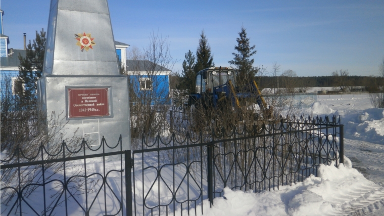 Большебуяновское сельское поселение: обелиски не остаются без присмотра