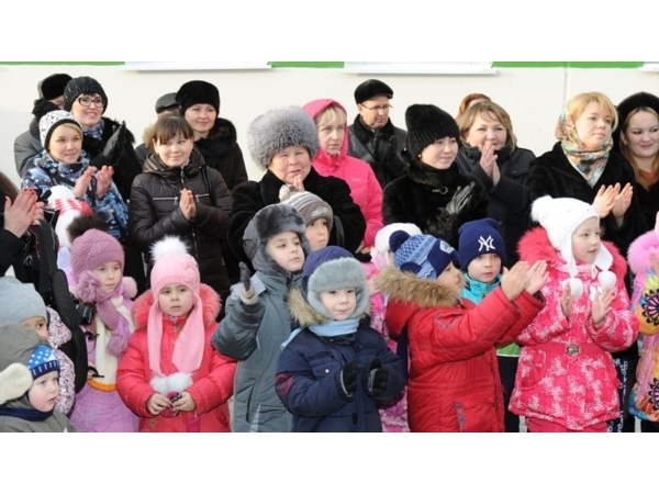 Маленькая страна, и не одна