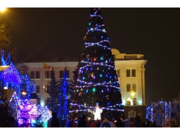 «Новогодний бульвар» закрылся в Чебоксарах до 2016 года