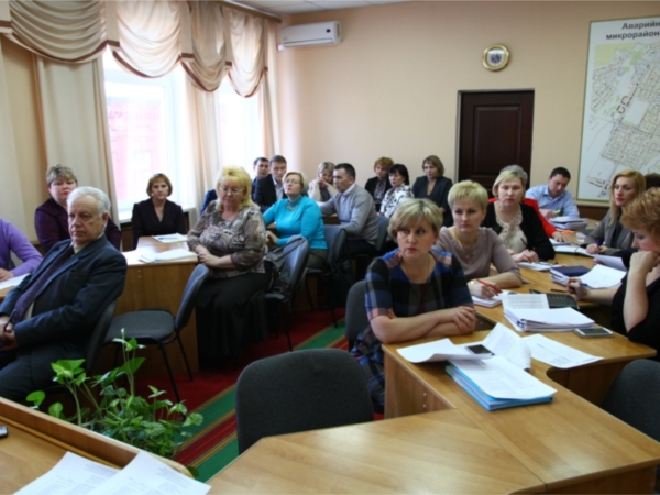 Администрация города Чебоксары намерена сохранить качество питания в детсадах без повышения платы ("НТА-Приволжье")