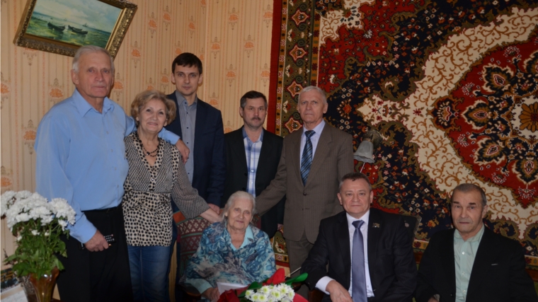 В избирательном округе Владимира Кузина - неделя юбиляров