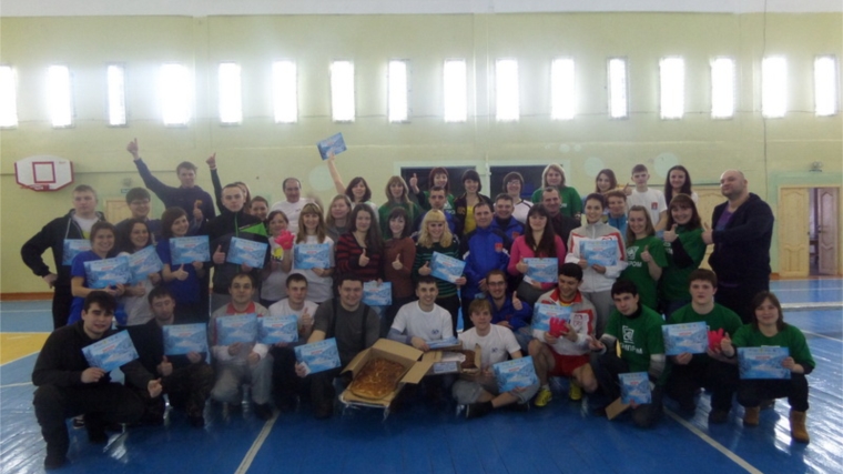 В день здоровья и спорта в Порецком районе прошел республиканский фестиваль слета советов работающей молодежи Чувашской Республики &quot;Снежный десант&quot;