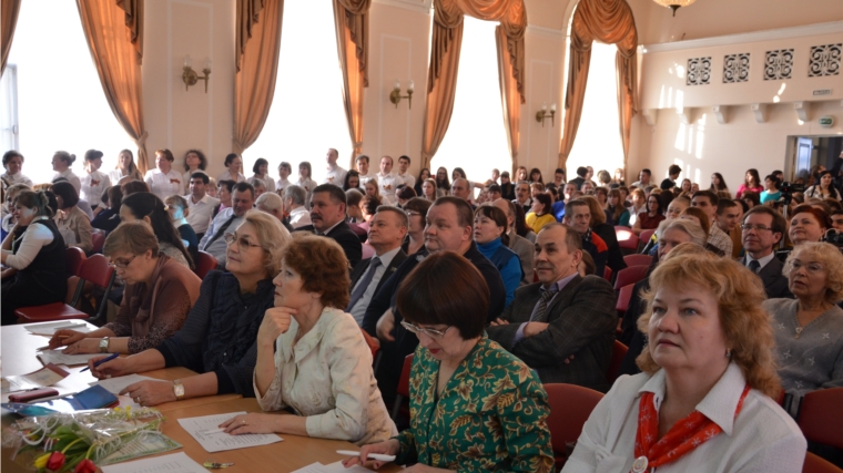 В ЧГПУ состоялся конкурс хоровых коллективов при поддержке депутата В.Кузина