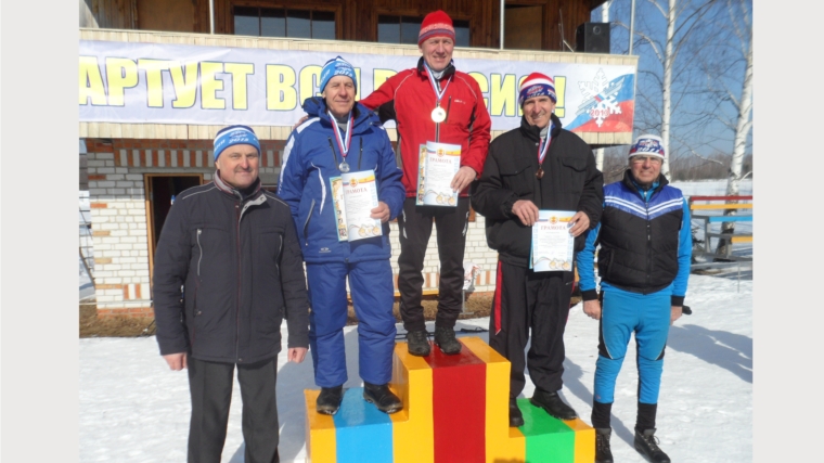 _Алатырские спортсмены достойно выступили на соревнованиях по лыжным гонкам