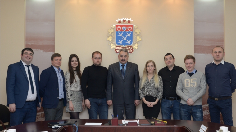 Леонид Черкесов обсудил с КВНщиками предложения по развитию движения веселых и находчивых в городе Чебоксары
