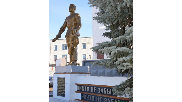 _В рамках информдня в Алатыре были обследованы памятные места, связанные с историческими событиями Великой Отечественной войны